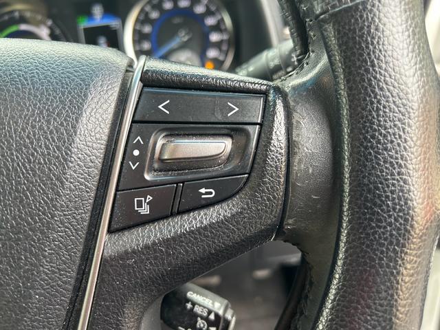 ヴェルファイアハイブリッド Ｖ　４ＷＤ　ＥＴＣ　ドライブレコーダー　キーレス　スマートキー　プッシュスタート　ナビ　ＴＶ　フリップダウンモニター　シートメモリ機能付き　両側電動スライドドア　パワーシート（21枚目）