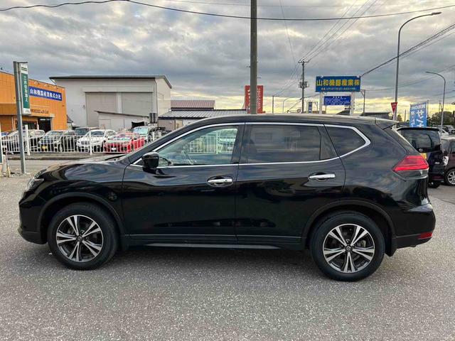 エクストレイル 20Xi 4WD 全周囲カメラ クリアランスソナー オートクルーズコントロール レーンアシスト 衝突被害軽減システム ナビ TV オートライト LEDヘッドランプ 電動リアゲート アルミホイール スマートキー(16枚目)