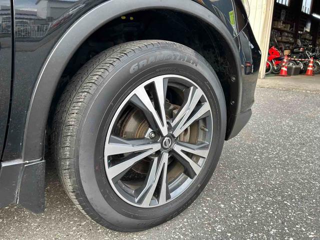 エクストレイル 20Xi 4WD 全周囲カメラ クリアランスソナー オートクルーズコントロール レーンアシスト 衝突被害軽減システム ナビ TV オートライト LEDヘッドランプ 電動リアゲート アルミホイール スマートキー(21枚目)