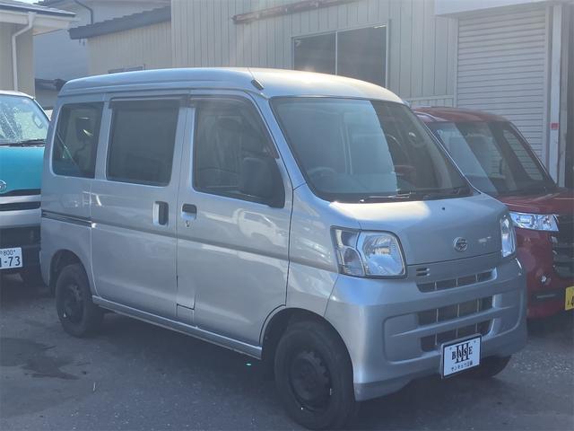 ハイゼットカーゴ ＤＸ　４ＷＤ　ＡＴ　両側スライドドア　キーレスエントリー　エアコン　運転席エアバッグ　助手席エアバッグ（3枚目）