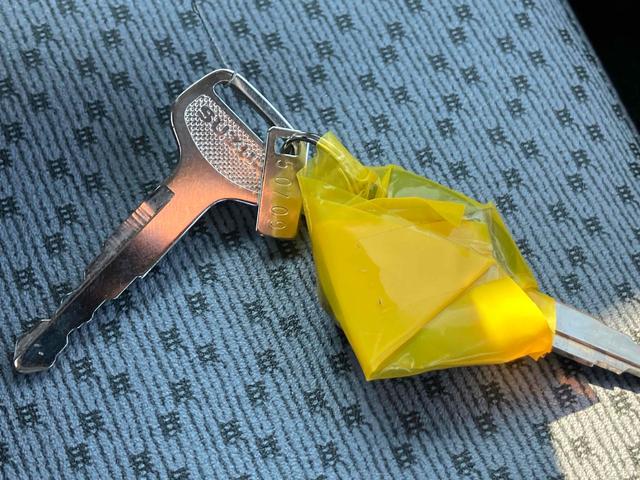 キャリイトラック KCエアコン・パワステ 4WD 軽トラック AT クリアランスソナー レーンアシスト アイドリングストップ オートライト ESC エアコン パワーウィンドウ 運転席エアバッグ 助手席エアバッグ 記録簿(19枚目)