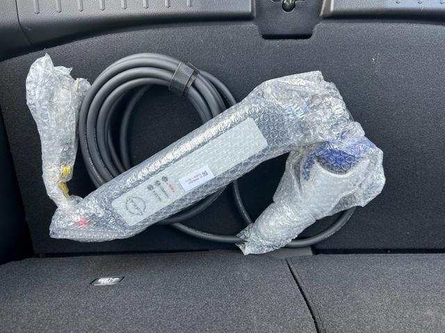 サクラ Ｘ　電気自動車　シートヒーター　ステアリングヒーター　全方位カメラ　ナビ　ＬＥＤヘッドランプ　スマートキー　キーレス　アルミホイール　クリアランスソナー（9枚目）