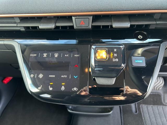 サクラ Ｘ　電気自動車　シートヒーター　ステアリングヒーター　全方位カメラ　ナビ　ＬＥＤヘッドランプ　スマートキー　キーレス　アルミホイール　クリアランスソナー（18枚目）