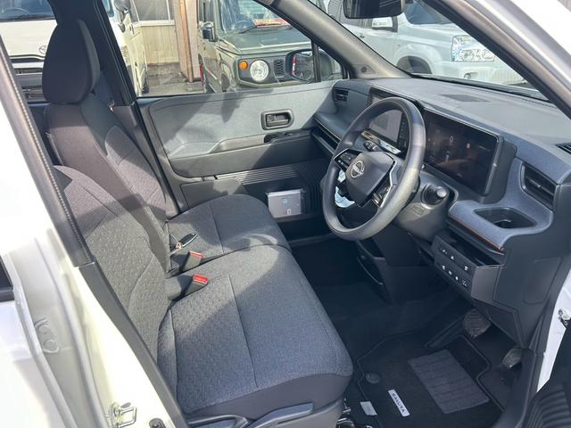 サクラ Ｘ　電気自動車　シートヒーター　ステアリングヒーター　全方位カメラ　ナビ　ＬＥＤヘッドランプ　スマートキー　キーレス　アルミホイール　クリアランスソナー（21枚目）