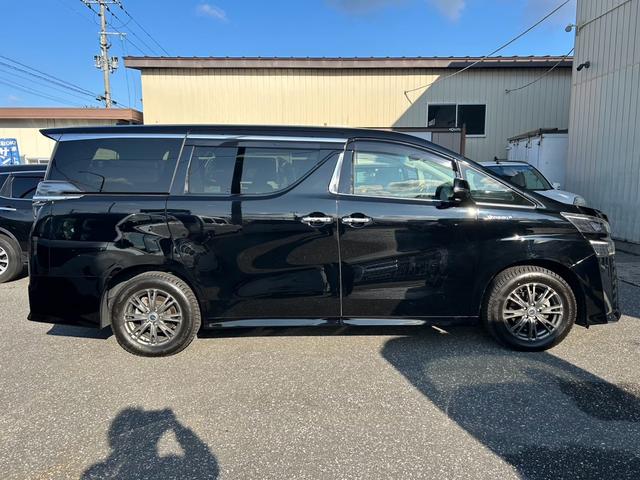 ヴェルファイアハイブリッド ＺＲ　４ＷＤ　ドラレコ　ナビ　ＴＶ　クルコン　バックカメラ　シートヒーター　シートエアコン　パワーシート　シートメモリ機能　両側電動スライドドア　オットマン　クリアランスソナー　スマートキー　キーレス（4枚目）