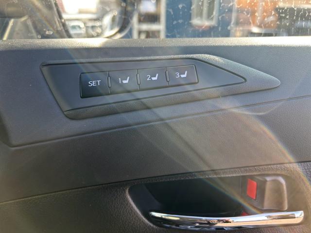 ヴェルファイアハイブリッド ＺＲ　４ＷＤ　ドラレコ　ナビ　ＴＶ　クルコン　バックカメラ　シートヒーター　シートエアコン　パワーシート　シートメモリ機能　両側電動スライドドア　オットマン　クリアランスソナー　スマートキー　キーレス（21枚目）