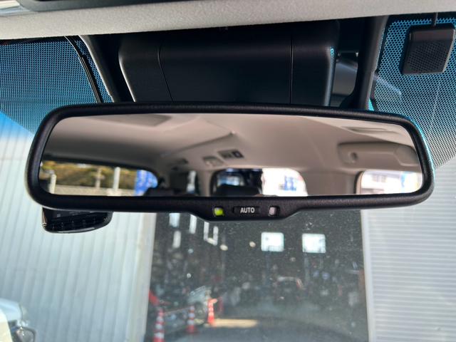 ヴェルファイアハイブリッド ＺＲ　４ＷＤ　ドラレコ　ナビ　ＴＶ　クルコン　バックカメラ　シートヒーター　シートエアコン　パワーシート　シートメモリ機能　両側電動スライドドア　オットマン　クリアランスソナー　スマートキー　キーレス（23枚目）