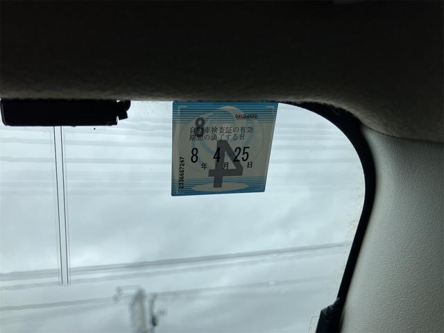 ヴォクシー Ｘ　４ＷＤ　サイドリフトアップシート車　脱着タイプ（37枚目）