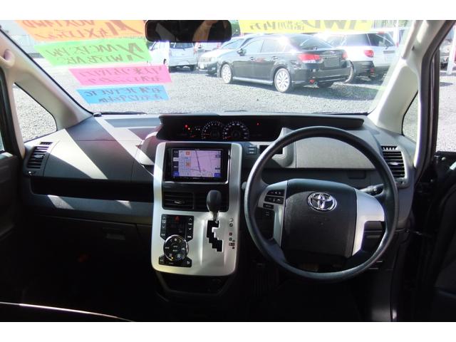 ヴォクシー X Lエディション 4WD 社外ナビ・フルセグTV・ETC・社外エンジンスターター・左パワスラ・7人乗り(4枚目)