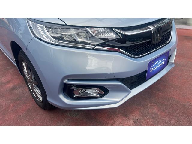 フィット １３Ｇ・Ｆコンフォートエディション　オートエアコン　アイドリングストップ　スマートキー　４ＷＤ　シートヒーター（8枚目）