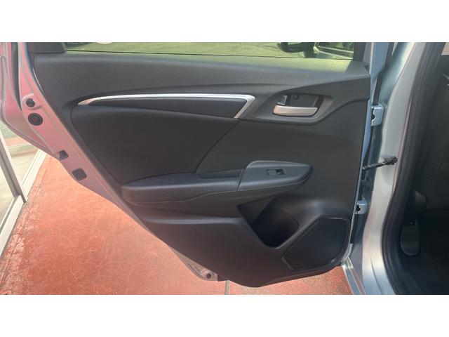 フィット １３Ｇ・Ｆコンフォートエディション　オートエアコン　アイドリングストップ　スマートキー　４ＷＤ　シートヒーター（47枚目）