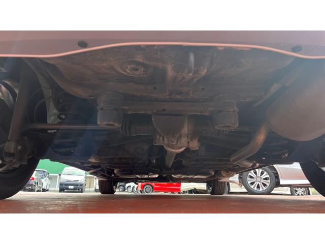 フィット １３Ｇ・Ｆコンフォートエディション　オートエアコン　アイドリングストップ　スマートキー　４ＷＤ　シートヒーター（64枚目）