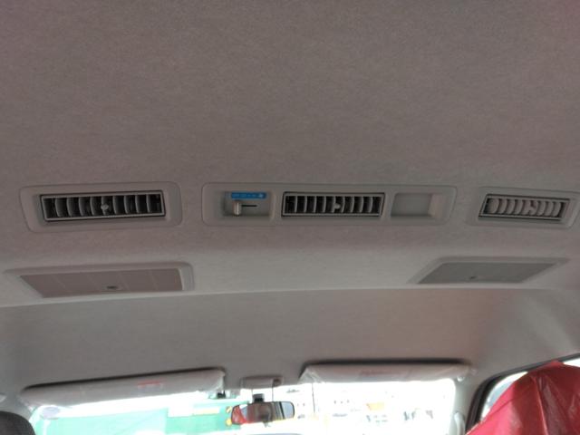 ハイエースワゴン DX ダブルエアコン 助手席エアバッグ 運転席エアバッグ 4WD キーレス ワンオーナー Bカメ パワーステアリング ABS(4枚目)