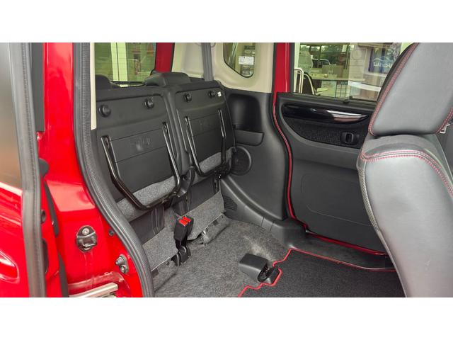 Ｎ－ＢＯＸカスタム ２トーンカラースタイル　Ｇ・ターボＬパッケージ　クルコン　スマートキー　４ＷＤ　横滑り防止装置　ＥＴＣ　シートヒーター　Ｂカメラ（19枚目）