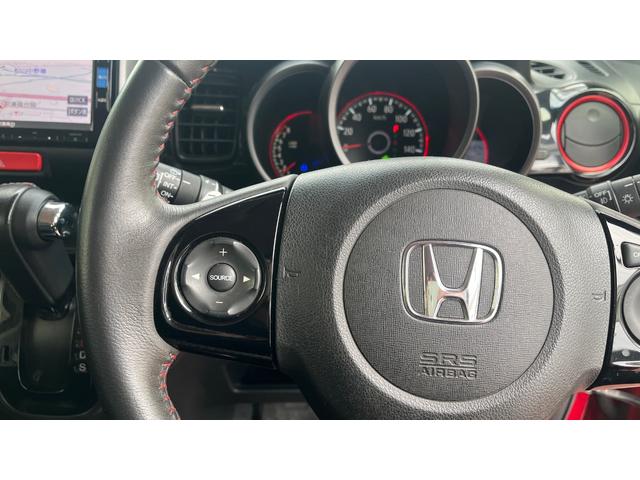 Ｎ－ＢＯＸカスタム ２トーンカラースタイル　Ｇ・ターボＬパッケージ　クルコン　スマートキー　４ＷＤ　横滑り防止装置　ＥＴＣ　シートヒーター　Ｂカメラ（28枚目）