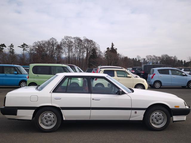 スカイライン ２０００ＲＳ（12枚目）