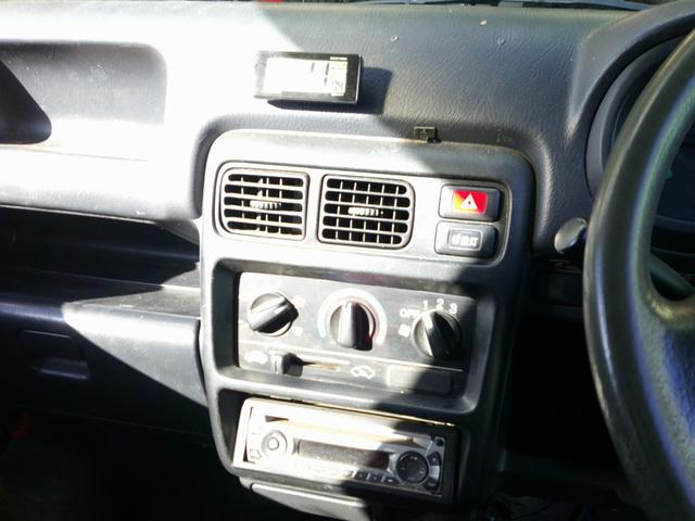 アクティトラック SDX 4WD パワステ 5マニアル 現状販売 車検8年3月(11枚目)