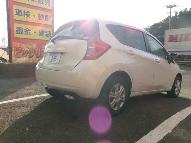 ノート Ｘ　ＦＯＵＲ　４ＷＤ／スマートキー／バックカメラ（5枚目）