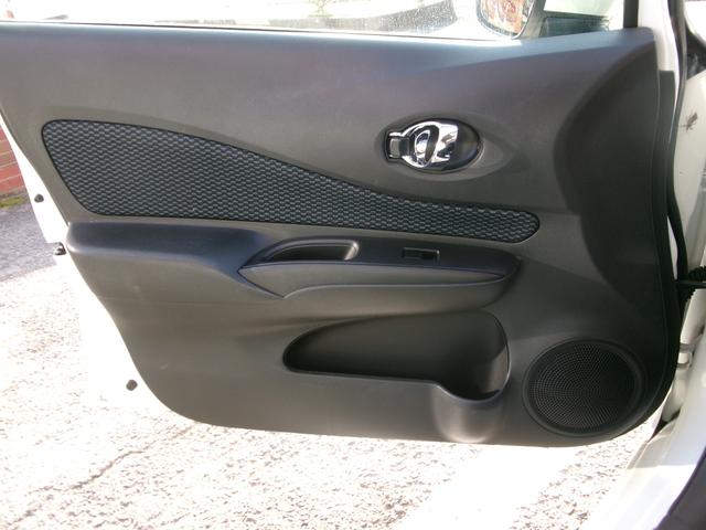 ノート Ｘ　ＦＯＵＲ　４ＷＤ／スマートキー／バックカメラ（30枚目）