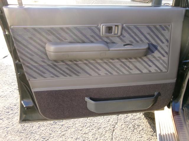 ランドクルーザープラド SXワイドリミテッド 4WD(28枚目)