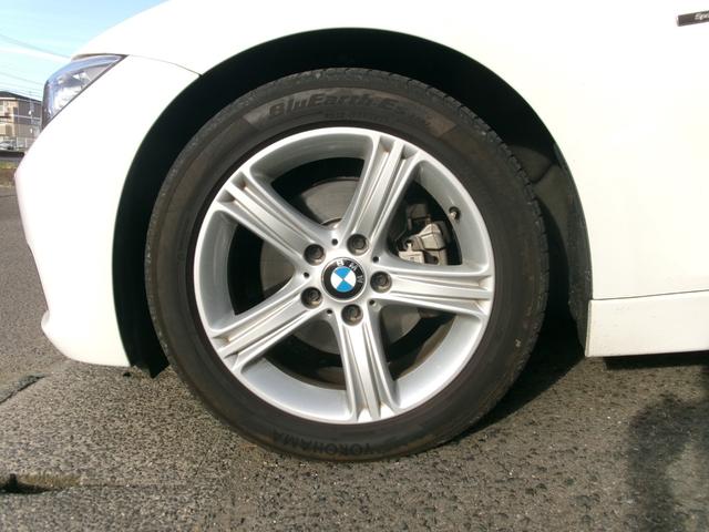 ３シリーズ ３２０ｄツーリング　スポーツ　ナビ／ＥＴＣ／バックカメラ／スマートキー／プッシュスタート／アイドリングストップ／クリアランスソナー／オートライト（9枚目）