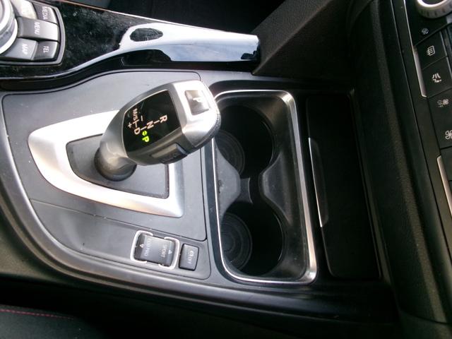 ３シリーズ ３２０ｄツーリング　スポーツ　ナビ／ＥＴＣ／バックカメラ／スマートキー／プッシュスタート／アイドリングストップ／クリアランスソナー／オートライト（18枚目）