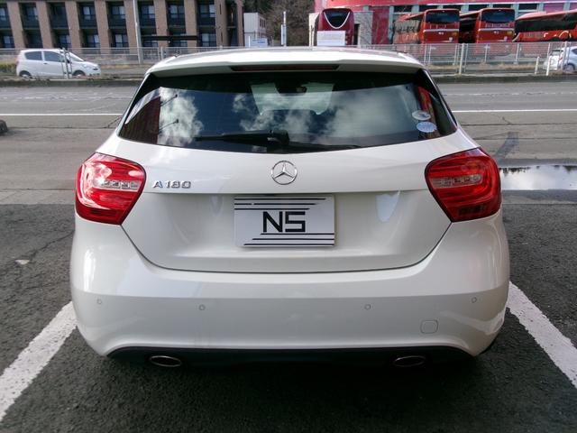 Ａクラス Ａ１８０　ステアリングスイッチ／Ｂｌｕｅｔｏｏｔｈオーディオ／バックカメラ／ハーフレザーシート／ＥＴＣ／オートライト／Ｃセンサー電動格納ミラー／純正フルセグナビ（6枚目）