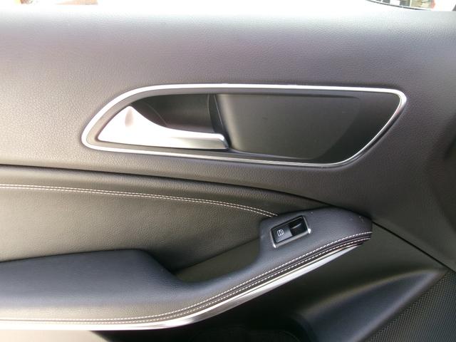 Ａクラス Ａ１８０　ステアリングスイッチ／Ｂｌｕｅｔｏｏｔｈオーディオ／バックカメラ／ハーフレザーシート／ＥＴＣ／オートライト／Ｃセンサー電動格納ミラー／純正フルセグナビ（32枚目）