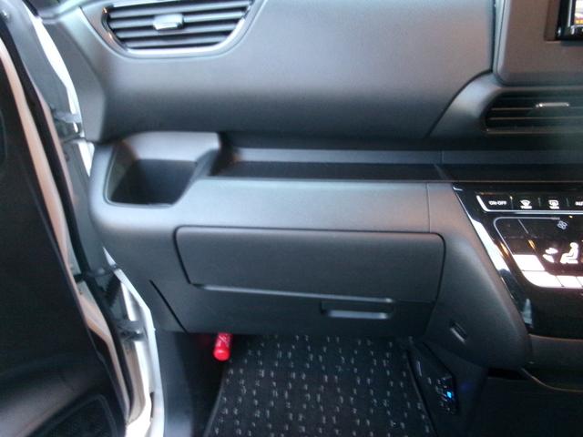 ルークス ハイウェイスター　Ｘ　アラウンドモニター／衝突被害軽減ブレ－キ／車線逸脱警報装置／ＥＴＣ／スマートキー／パワーウィンドウ／カーテンエアバック／バックカメラ／パワステ／オートエアコン／左右オートスライド／ＡＢＳ（26枚目）