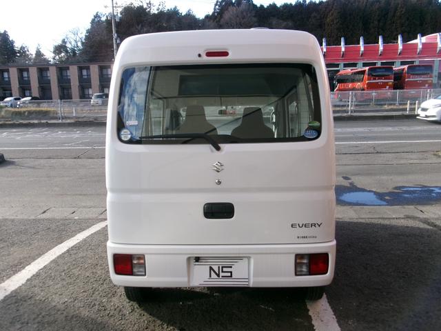 エブリイ PA パ-トタイム4WD/デュアルスライドドア/PS/Wエアバック/エアコン/エアバック/ABS/衝突安全ボディ/スペアキ-/社外ナビ・TV・Bカメラ(6枚目)