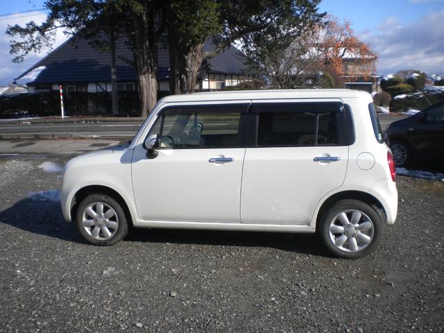 アルトラパン XL 4WD プシュスタート スマートキーx2 シートヒーター 電動格納ミラー カロッツェリアCD 純正14インチアルミホイール(11枚目)