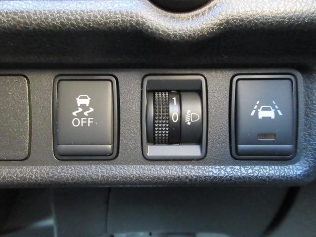 ノート ｅ－パワー　Ｂ　ＦＯＵＲ　４ＷＤ　アラウンドビューモニター　デジタルインナーミラー　スマートキー　ＣＤ（26枚目）