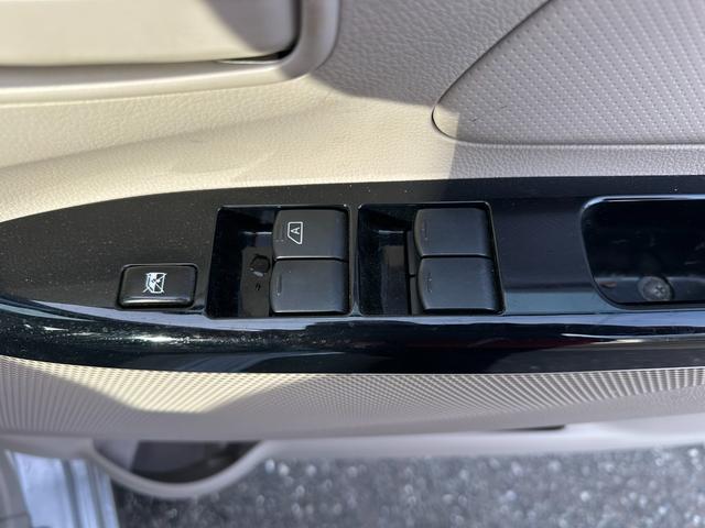 eKワゴン M e-アシスト 衝突軽減ブレーキ オートエアコン D席シートヒーター 横滑り防止装置 ライトレベライザー キーレス 社外コーナーガイドセンサー ライトレベライザー(15枚目)