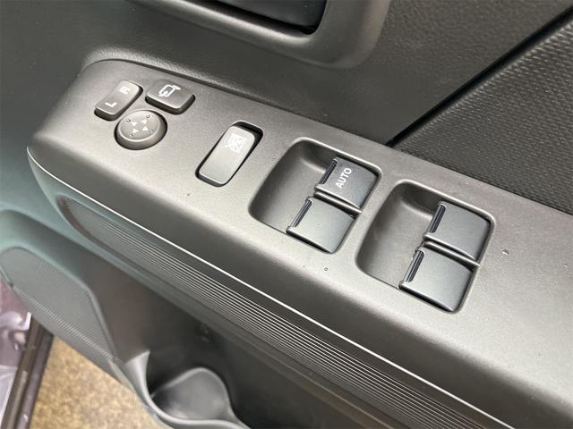 ワゴンＲ ＦＸ　４ＷＤ　クリアランスソナー　レーンアシスト　衝突被害軽減システム　オートライト　スマートキー　電動格納ミラー　シートヒーター　ベンチシート　ＣＶＴ　ＥＳＣ　エアコン　パワーステアリング（10枚目）