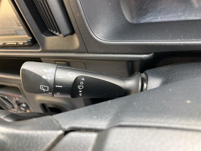 ハイゼットカーゴ クルーズＳＡＩＩＩ　４ＷＤ　軽バン　ＡＴ　衝突被害軽減システム　ＥＴＣ　ナビ　バックカメラ　両側スライドドア　キーレスエントリー　アイドリングストップ　電動格納ミラー　オートマチックハイビーム　ＥＳＣ　エアコン（27枚目）