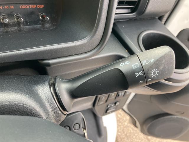 ハイゼットカーゴ クルーズＳＡＩＩＩ　４ＷＤ　軽バン　ＡＴ　衝突被害軽減システム　ＥＴＣ　ナビ　バックカメラ　両側スライドドア　キーレスエントリー　アイドリングストップ　電動格納ミラー　オートマチックハイビーム　ＥＳＣ　エアコン（28枚目）