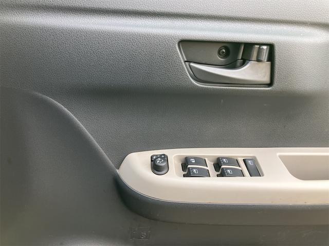 パッソ モーダ S 4WD ETC バックカメラ 衝突被害軽減システム アルミホイール オートライト LEDヘッドランプ スマートキー アイドリングストップ 電動格納ミラー シートヒーター CVT 盗難防止システム(11枚目)