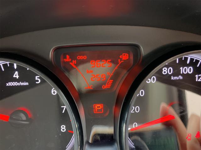 ノート Ｘ　ＦＯＵＲ　４ＷＤ　クリアランスソナー　レーンアシスト　衝突被害軽減システム　オートライト　スマートキー　電動格納ミラー　ＣＶＴ　盗難防止システム　衝突安全ボディ　記録簿　ＡＢＳ　ＥＳＣ　ＣＤ（36枚目）