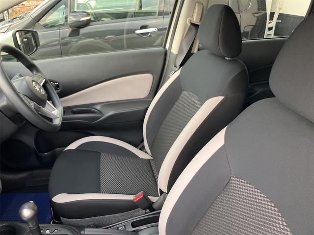 ノート Ｘ　ＦＯＵＲ　４ＷＤ　クリアランスソナー　レーンアシスト　衝突被害軽減システム　オートライト　スマートキー　電動格納ミラー　ＣＶＴ　盗難防止システム　衝突安全ボディ　記録簿　ＡＢＳ　ＥＳＣ　ＣＤ（42枚目）