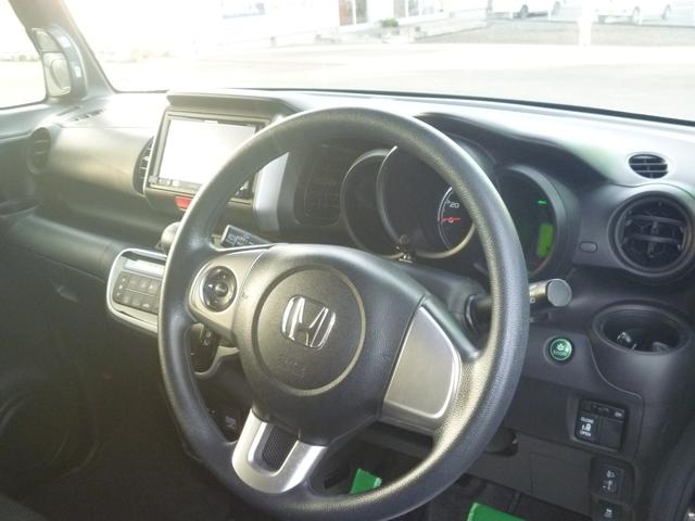 Ｎ－ＢＯＸ Ｇ・Ｌパッケージ　４ＷＤ電動スライドドア　ナビＴＶシートヒーターバックカメラＥＧスターターワンオーナー禁煙車両　ＥＴＣ（12枚目）