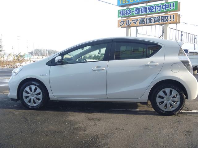 アクア Ｇ　ナビＴＶビデオＤＶＤ再生ＥＴＣ　エンジンスターター　禁煙車両（5枚目）