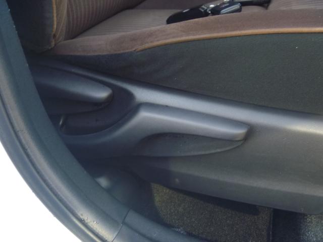 アクア Ｇ　ナビＴＶビデオＤＶＤ再生ＥＴＣ　エンジンスターター　禁煙車両（18枚目）