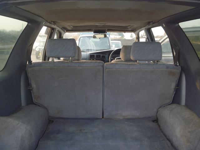 ハイラックスサーフ ＳＳＲ－Ｘ　ワイド　４ＷＤ　マニュアル５速　ディーゼルターボ　サンルーフ（15枚目）