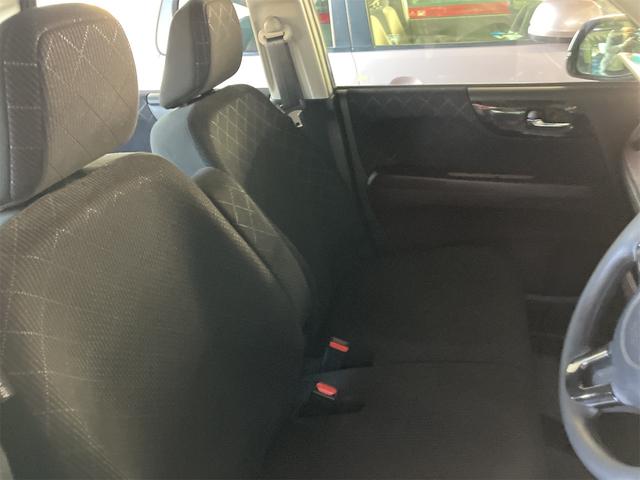 Ｎ－ＯＮＥ プレミアム　４ＷＤ　ＥＴＣ　バックカメラ　ナビ　ＴＶ　オートライト　ＨＩＤ　スマートキー　アイドリングストップ　ベンチシート　ＣＶＴ　盗難防止システム　ＡＢＳ　ＵＳＢ　夏冬タイヤホイール付（12枚目）