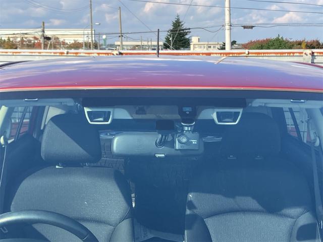 インプレッサスポーツ ２．０ｉアイサイト　４ＷＤ　ＥＴＣ　バックカメラ　オートクルーズコントロール　レーンアシスト　衝突被害軽減システム　アルミホイール　オートライト　キーレスエントリー　アイドリングストップ　夏冬タイヤホイール付（6枚目）