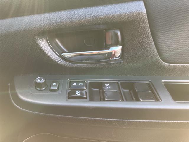 インプレッサスポーツ ２．０ｉアイサイト　４ＷＤ　ＥＴＣ　バックカメラ　オートクルーズコントロール　レーンアシスト　衝突被害軽減システム　アルミホイール　オートライト　キーレスエントリー　アイドリングストップ　夏冬タイヤホイール付（18枚目）