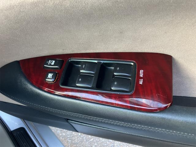 マークX 250G Four 4WD ドライブレコーダー ナビ アルミホイール オートライト HID AT キーレスエントリー 電動格納ミラー パワーシート CD 衝突安全ボディ ABS エアコン パワーステアリング(11枚目)