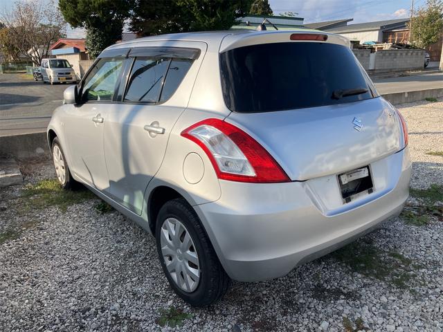 スイフト XG 4WD ワンオーナー ETC ナビ スマートキー 電動格納ミラー CVT 盗難防止システム 衝突安全ボディ ABS エアコン パワーステアリング パワーウィンドウ 夏冬タイヤホイール付(17枚目)