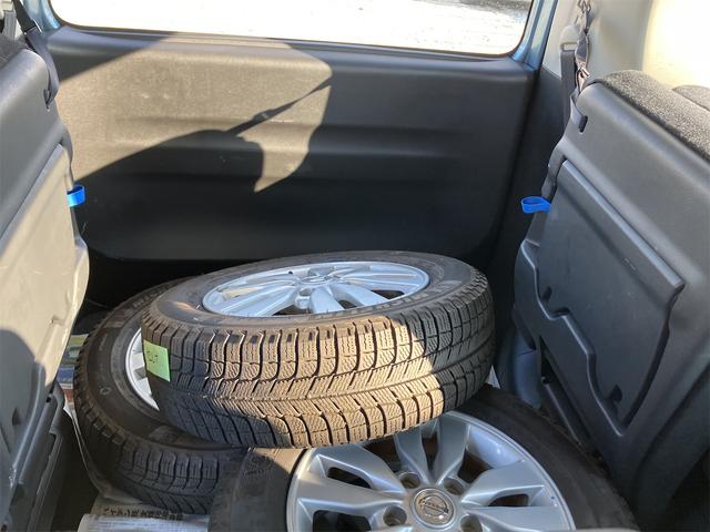 セレナ ２０Ｘ　４ＷＤ　ＥＴＣ　バックカメラ　ナビ　ＴＶ　オートクルーズコントロール　両側電動スライドドア　オートライト　スマートキー　電動格納ミラー　３列シート　ＣＶＴ　ＣＤ　夏冬タイヤホイール付（29枚目）