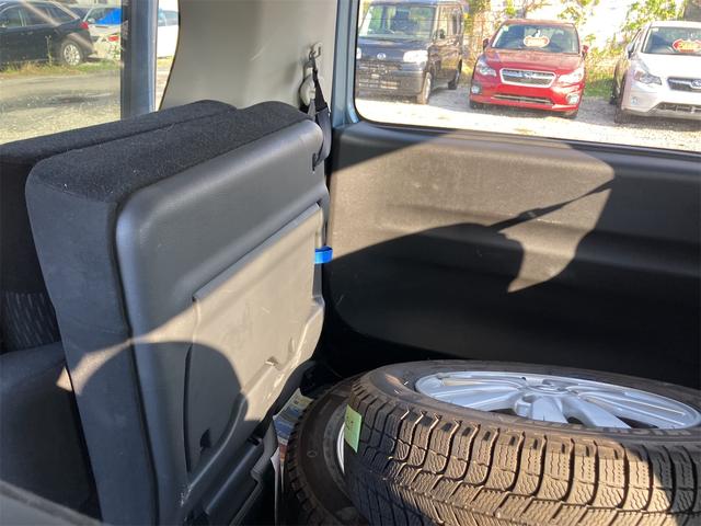 セレナ ２０Ｘ　４ＷＤ　ＥＴＣ　バックカメラ　ナビ　ＴＶ　オートクルーズコントロール　両側電動スライドドア　オートライト　スマートキー　電動格納ミラー　３列シート　ＣＶＴ　ＣＤ　夏冬タイヤホイール付（31枚目）